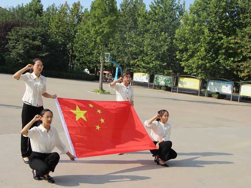 寿光市中小学生综合实践基地：教师节，我们这样过